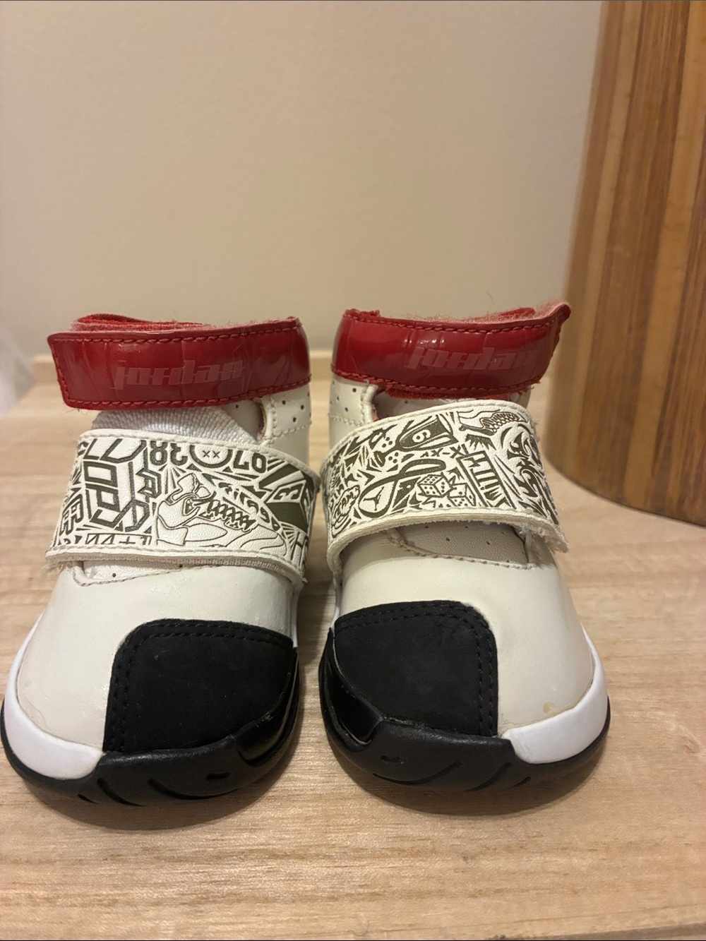 Nike Jordan Infant White and Red High-Top Sneakers with Graphic Strap - Picture 2 of 4